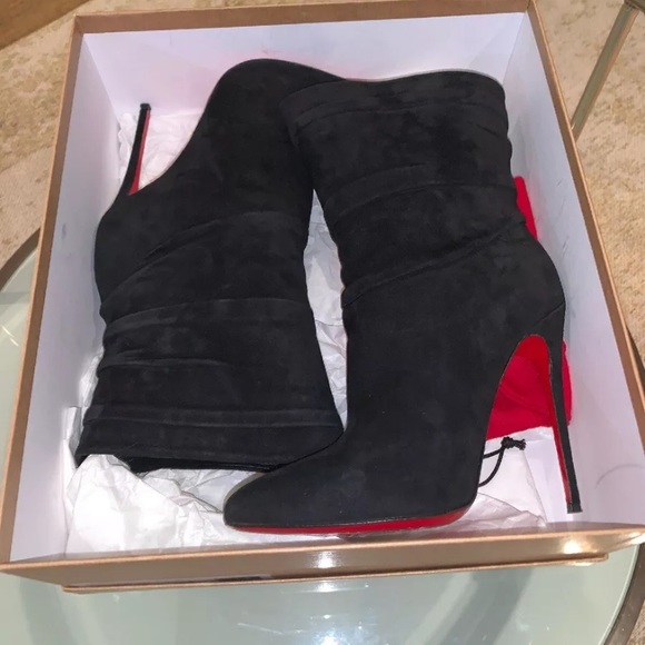 Black suede booties - Picture 5 of 7